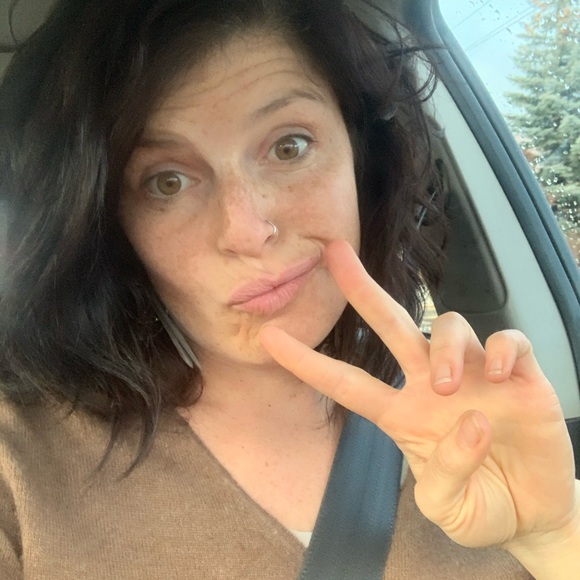 Meet your Posher, Whitney - Picture 8 of 8